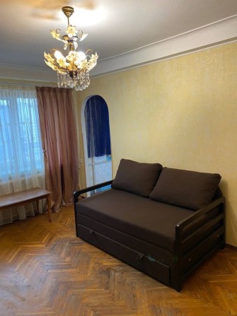 продаж 2-кім квартири на бульварі Лесі Українки - фото 1