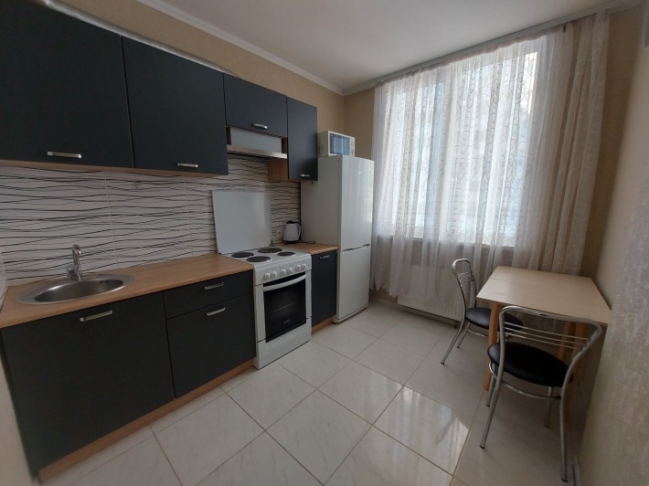 Продам 1к.квартиру от хозяина ЖК Схидна брама 800м от м.Бориспольская - фото 1