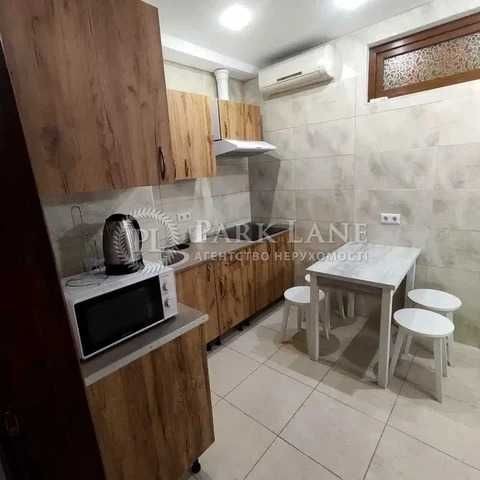 ТОП ПОЗНЯКИ Корона Продам 4к квартиру ремонт Срібнокільська метро 5хв - фото 1