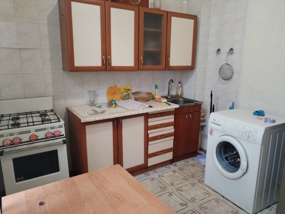 Продам 2х кв-ру Центр Печерска ,Эспланадная 28, рядом 2 станции  метро