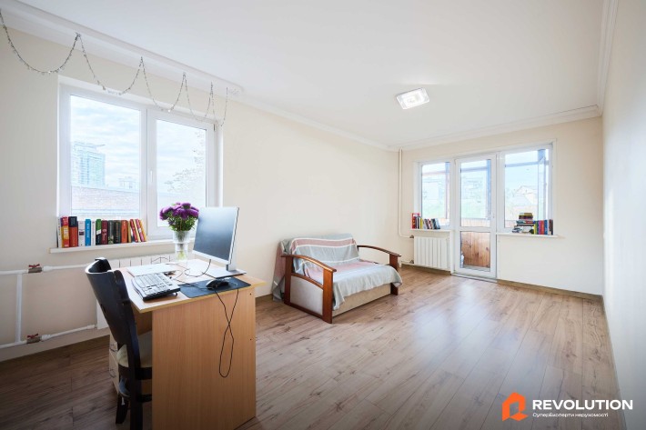 Без комісії. Продаж 2к квартири 46.8м2, вул. Арсенальна 20 Печерський р-н, єВідновлення - фото 1