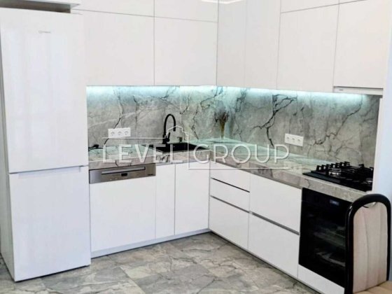 Продам 1К квартиру / ГАЗ / НИЗЬКИЙ ПОВЕРХ / вул. Метрологічна, 107-А /ЖК Кришталеві Джерела / Голосі