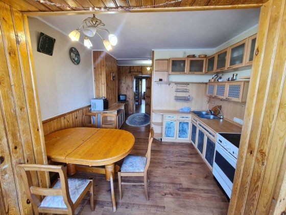 Продам 3 кім. квартиру,  Райдужна 37, простора квартира 84кв.м.