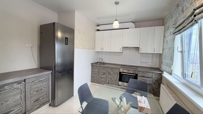 Продаж шикарної квартири , вул. Кибальчича 5б, Воскресенка - фото 1