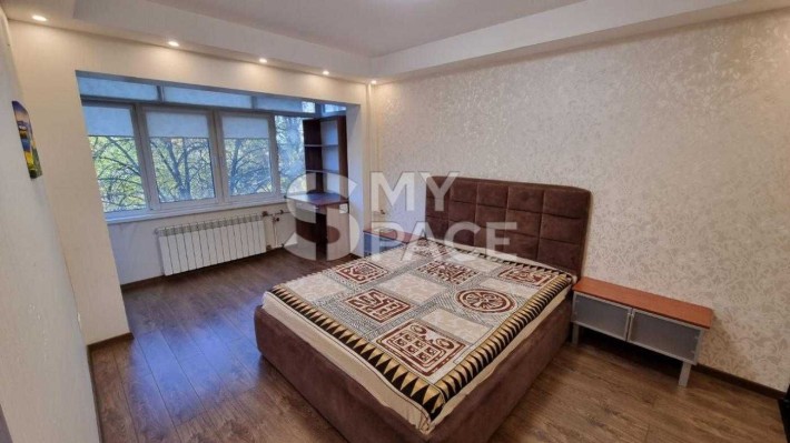 Терміново! Продаж 2к Сверстюка 8а Лівобережна Дарниця Шептицького Окіпної Русанівка Набережна - фото 1