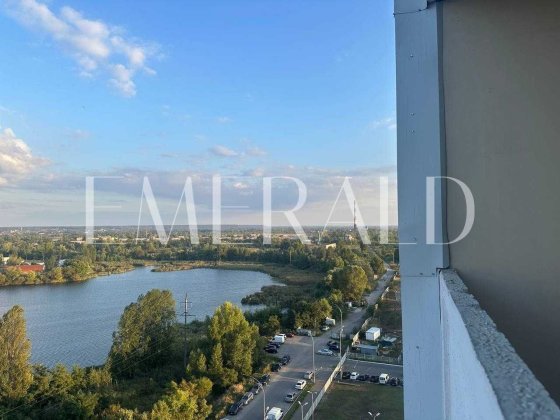 2-кімнатна 77 м² з видом на озеро  ЖК «Ревуцький»