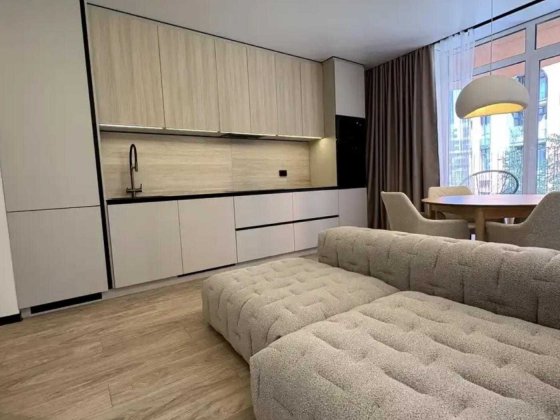 Продаж 1к квартира ЖК Республіка 47м2 2п Голосіїіський р-н з Ремонтом