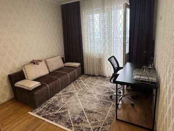 Продається видова 3к квартира по просп. Бажана, 36