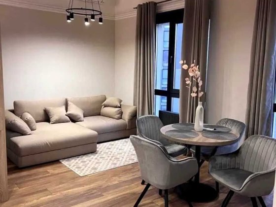 Продаж стильної квартири 51 м² на 7 поверсі в жк Славутич з дизайнерським ремонтом