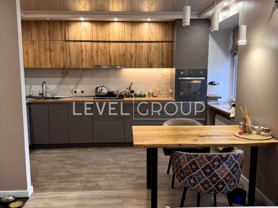 Продам 3к квартиру з ремонтом Професора Підвисоцького 6А