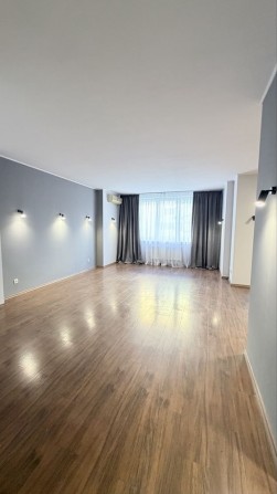 Продаж квартири  1к 52м вул Раїси Окіпной 4а Лівобережна - фото 1
