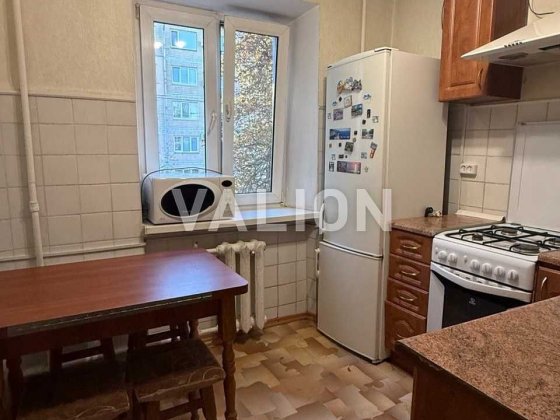 Продаж 3к квартири бульвар Верховної Ради, метро Дарниця