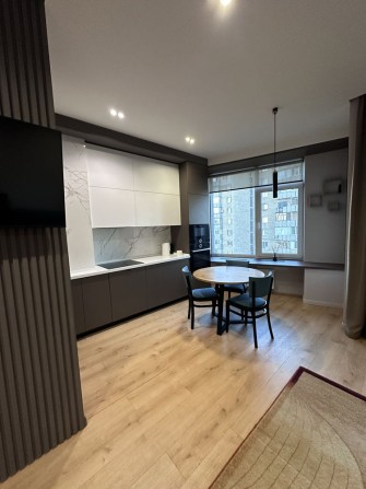 Продаж 1к квартира ремонт Січових Стрільців Артема 44А метро ЖК "А52" підземний паркіг генератор зак - фото 1