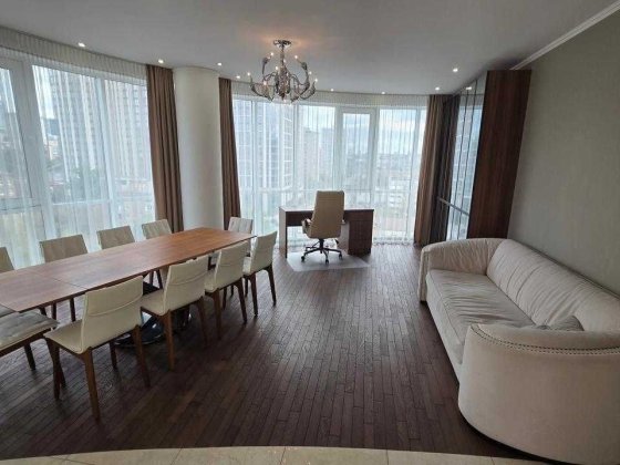 Продаж 4к квартири ЖК Малевича 48