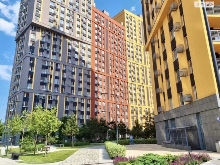 Продаж 1к квартири в ЖК Світлопарк/Svitlopark на Печерську, низька забудова - фото 1