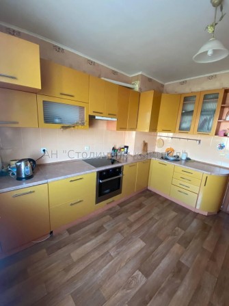 Продам 3 кімнатну квартиру, вул. Урлівська 38 - фото 1