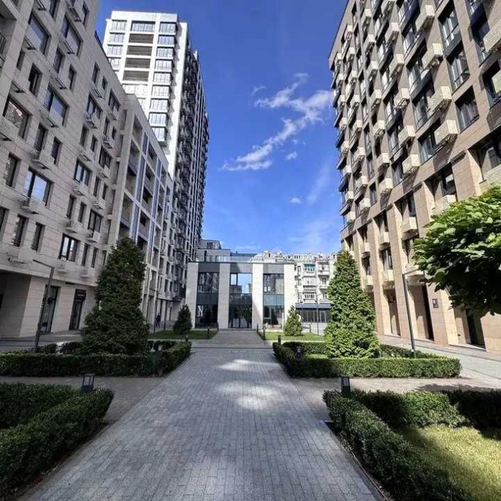 продаж 1к квартири в центрі на Золотих Воротах жк Ярославів Град - фото 1