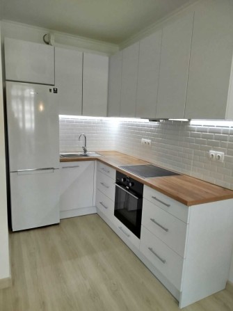 Продаж 1-ної квартири біля метро  ЖК "Галактика " вул. Євгена Сверстюка 6. - фото 1