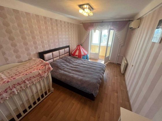 Продаж 3-кімнатної квартири на Березняках, просп. Павла Тичини, 21
