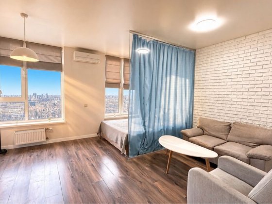 Продам видову  квартиру в ЖК  Комфорт таун.  Соборності 17.  Comfort Киев