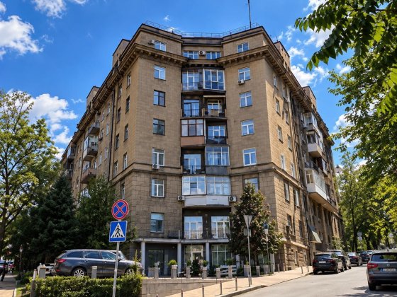 Продаж 3-х кімн 82м2 вул.Скоропадського (Толстого Л.) 25 Парк Шевченка Центр Киев