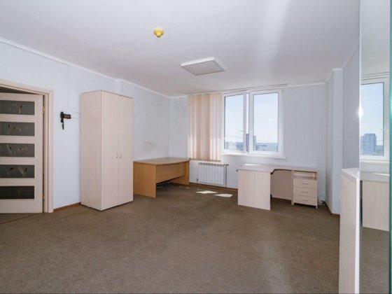 Без комисии! Продам 2к 61м2 на Гмыри, 4. Осокорки. Позняки  10мин. Киев