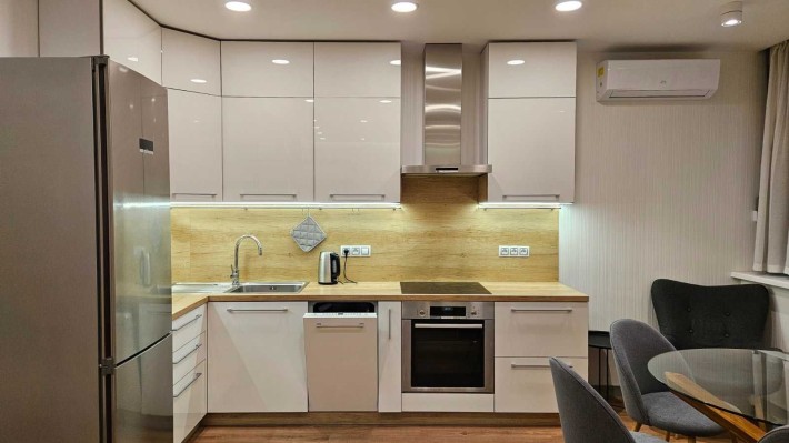 Продаж 1 к  50м Дизайнерський ремонт! Позняки 10 хв! - фото 1