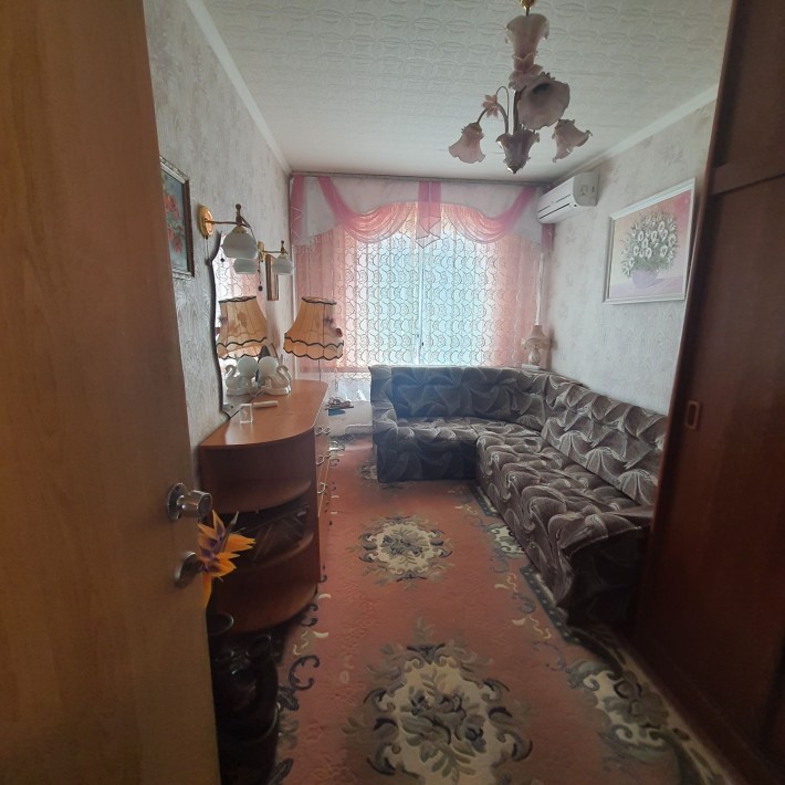 Продам квартиру на Воскресенке Вул. Ігоря Юхновського 28А( Сулеймана Стальского) - фото 1