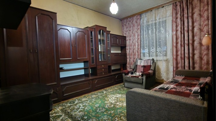 Продам 2к  квартиру від власника в Дніпровському районі, проспект Воскресенський, 50. - фото 1