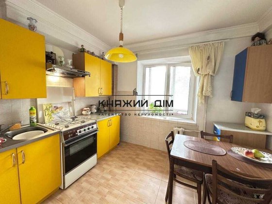 Без Комісії Держ.програми Продаж 2-к квартири, вул. Березняківська, 14А, Дніпровський р-н КОД 211477