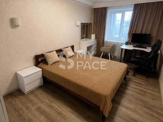 2к квартира на Ольжича 18А, метро Дорогожичі