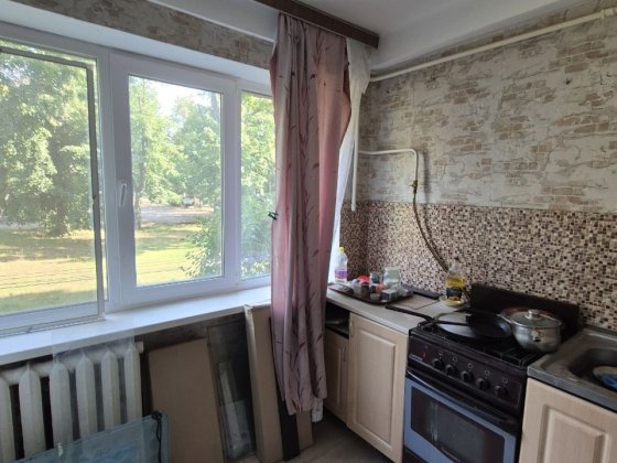 Продаж 1к кввртири Каунаська 4/1,на 1 поверсі.