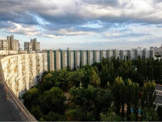 продаж 3-х кім квартири Малишка 3 Без комісії