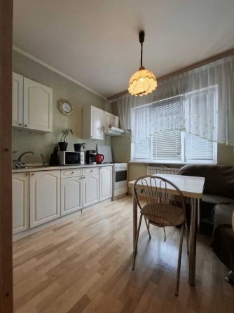 Продаж 3-кім з ремонтом, метро Теремки 2хв пішки - фото 1