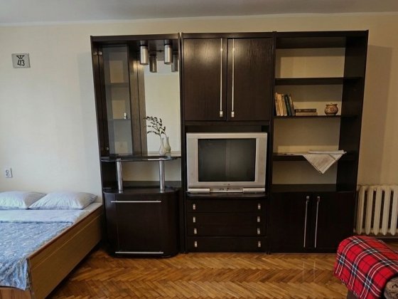 продаж 1-кімнатної квартири празька 17 киев Дніпровський район