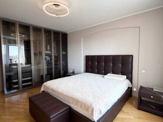 Продаж 3 кімнатної квартири, Ігоря Шамо 12, Давидова, Русанівка,128м2
