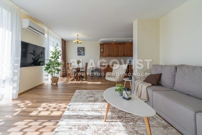 Продаж 3-кімн. квартири в ЖК Автограф, парк Перемога, М.Дарниця, Дніпровський район - фото 1