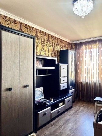 Продаж 3-кімнатної квартири по проспекту Романа Шухевича - фото 1