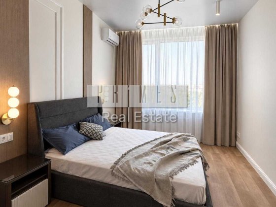 продаж 2к квартири 70м2 жк Метрополіс Теремки, Голосіївський