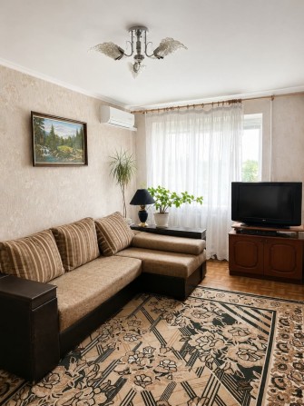 Велика 2к квартира (61м²) з величезною кухнею 13.6м² – вул. Вершигори, 9 (Райдужний) - фото 1