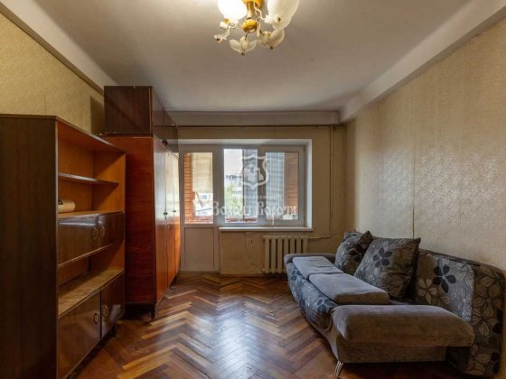 Квартира, 1к. Під ремонт. Космічна, 3, Північно-Броварський, Дніпровський район Киев