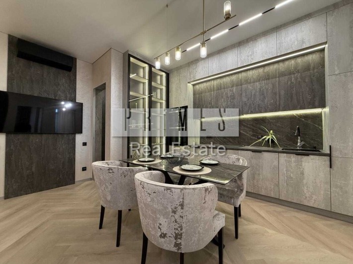 Продаж 2к квартири, ЖК Crystal Park Tower, Берестейський 42, КПІ - фото 1