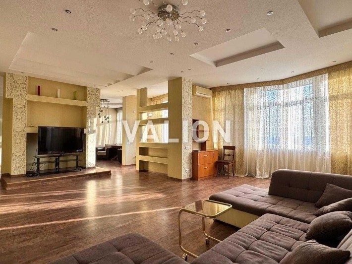 Продаж 4-кімнатної кв. , б- р Лесі Украінки  30-Б , 195 м² , сауна - фото 1