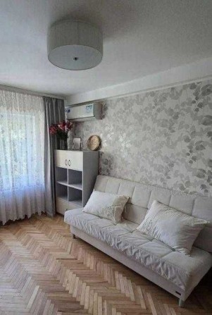пр. Голосіївський / 40 років Жовтня, 89   2 кім кв - фото 1