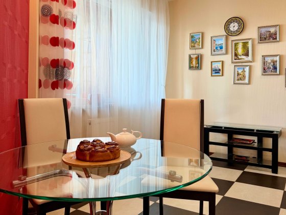 Продаж 3-кімн. квартира Позняки | Драгоманова 31-Б | Ремонт | Вид на озеро | Метро