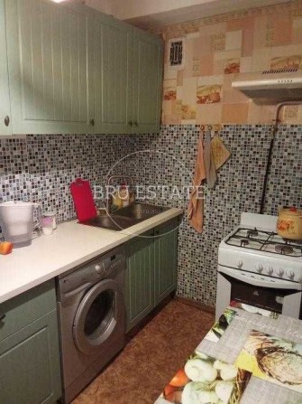 Продам 2 к Алишера Навои 67  Воскресенка - фото 1