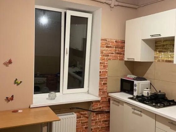 Продаж 3 кімнатної картири Олександра Бринжали 58 Шевченківський район