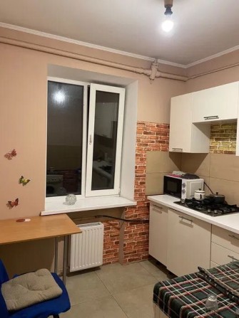 Продаж 3 кімнатної картири Олександра Бринжали 58 Шевченківський район - фото 1