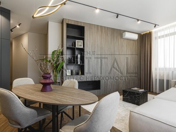 Шикарна квартира з авторським ремонтом. Житловий комплекс Manhattan City Берестейський