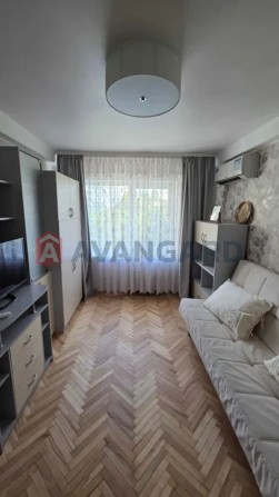 продається чудова 2 кімнатна квартира - фото 1